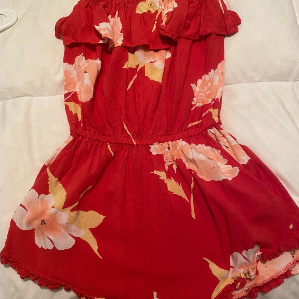 Strapless short romper